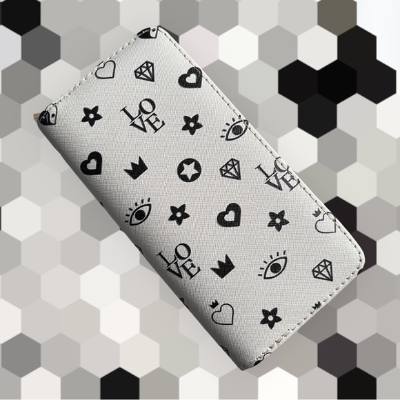 Wristlet wallet - Picture 1 of 4